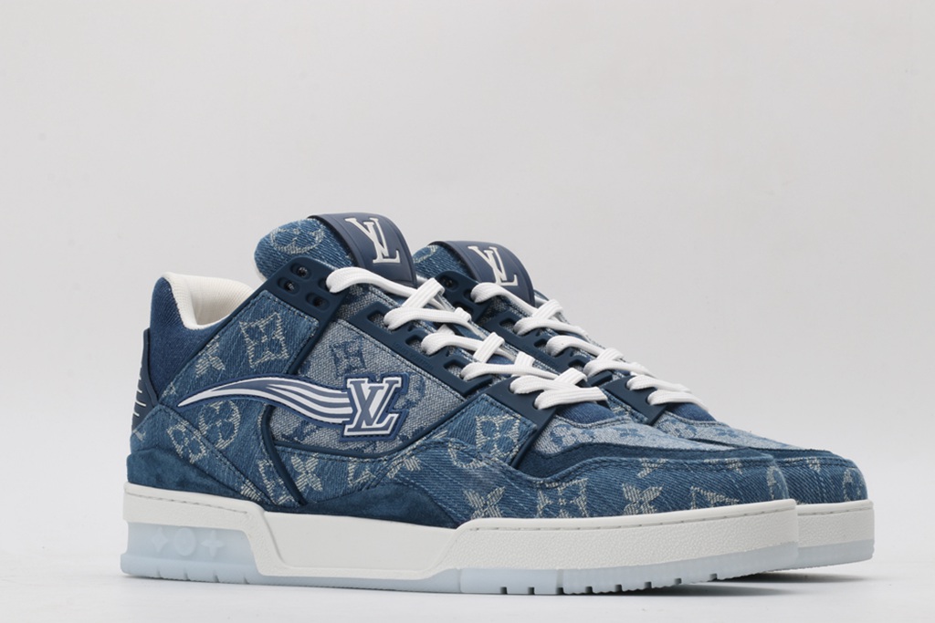 L*V SNEAKER